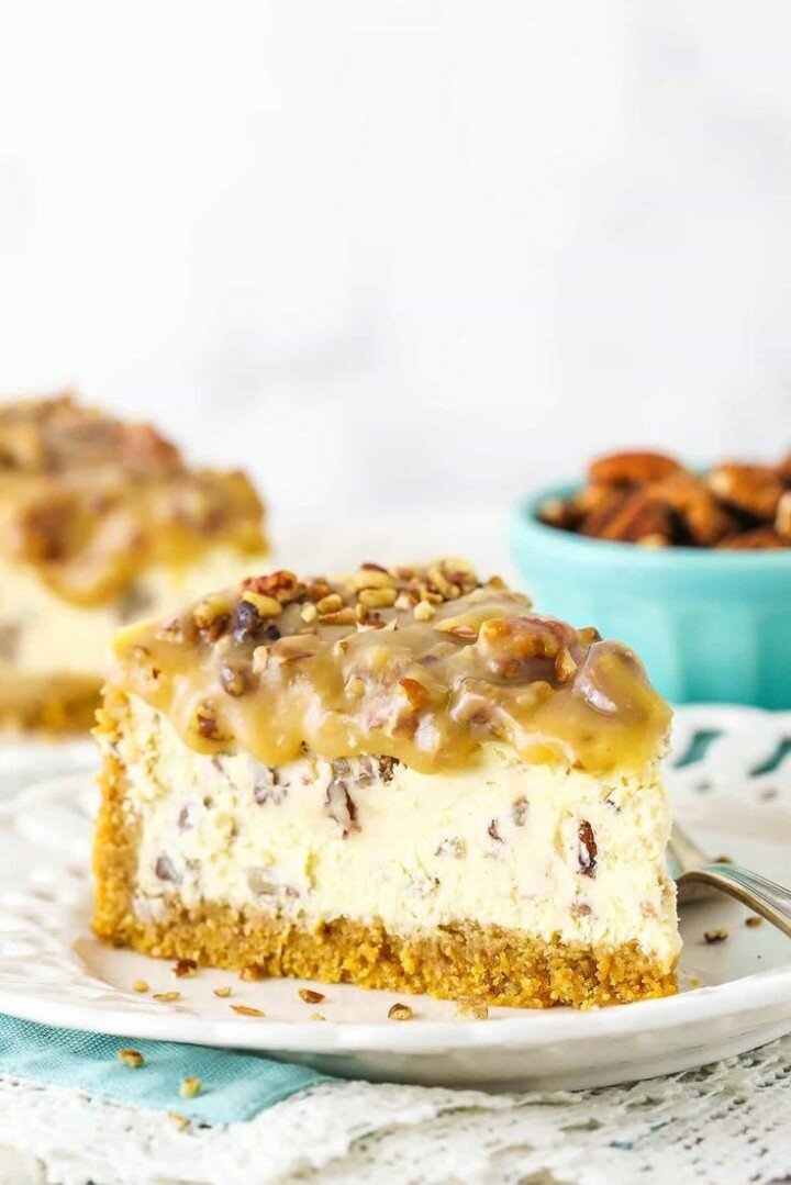 Praline Pecan Cheesecake